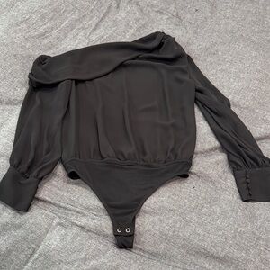 Express Elegant Black Long Sleeve Bodysuit